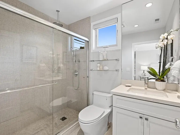 1625 Coronado Way — Photo 4