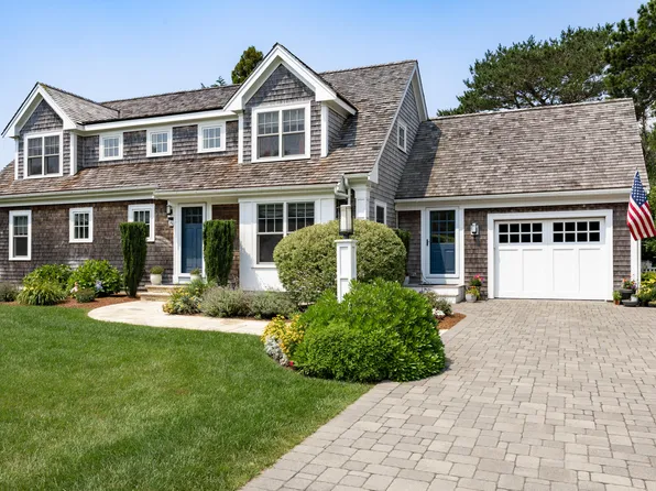 25 Glover Square, Chatham, MA 02633