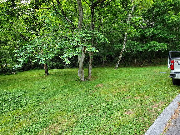 4th image of 36 Wealdwood Dr #37