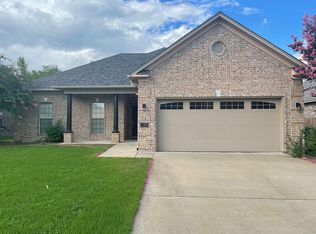 23 Oak Tree Cir, Conway, AR 72032