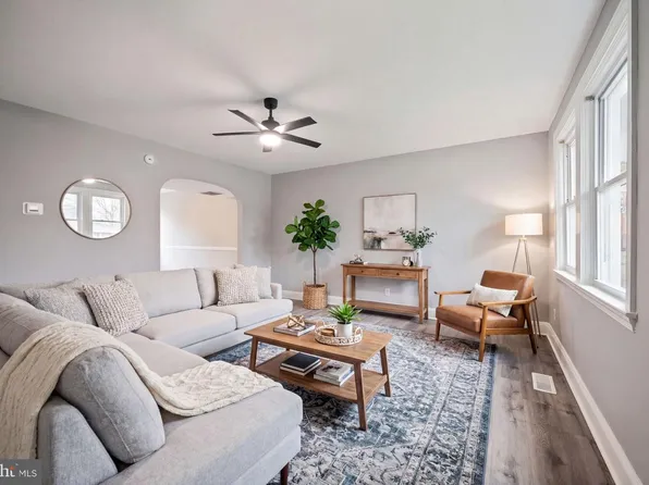 28 S Bernice Ave, Baltimore, MD 21229