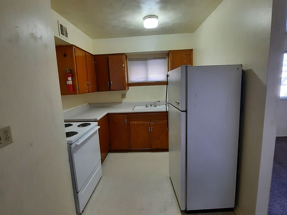 2nd image of 611 S 2nd St #4