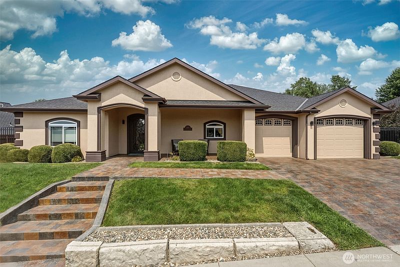 2nd image of 260 Coyote Ridge Drive