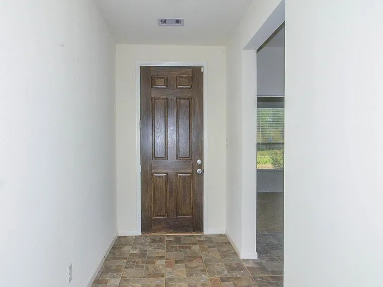 15207 Keystone Bend Ln — Photo 2