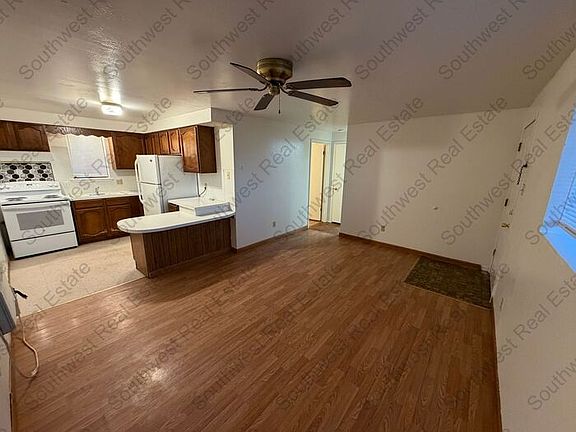 2nd image of 605 W Commercial St