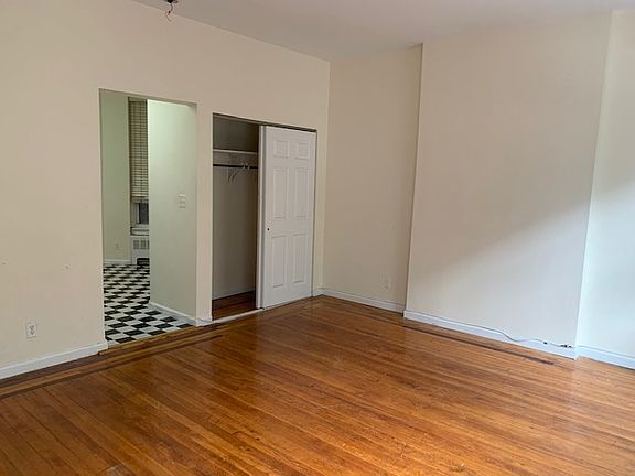 3rd image of 78 W 82nd St APT 2C