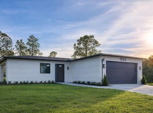 1034 Alcalde St, Lehigh Acres, FL 33974