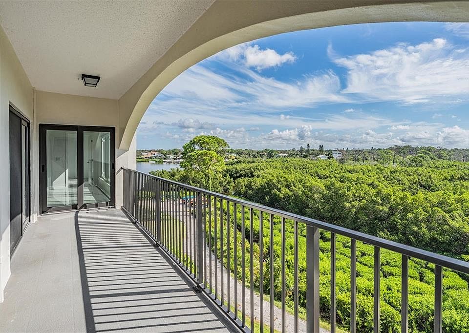 1st image of 244 MARINER DRIVE #244