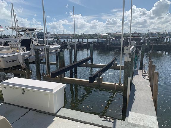 4th image of 1748 Jupiter Cove Dr APT 623
