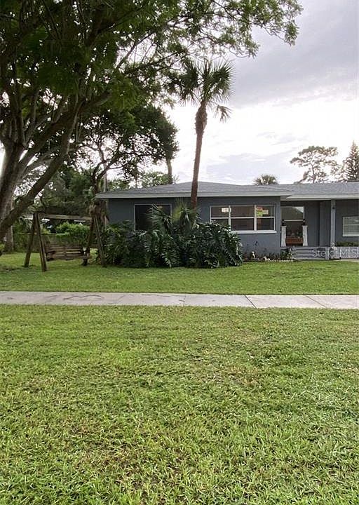 1st image of 20 Tarpon Dr
