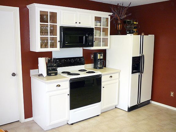 5th image of 10606 Cavelier Point