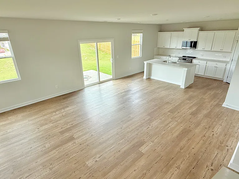 5428 Aurora Trl — Photo 13