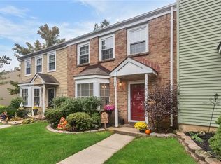 375 Minstrel Ct, Old Bridge, NJ 08857