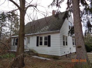 2144 W Glenlord Rd, Stevensville, MI 49127