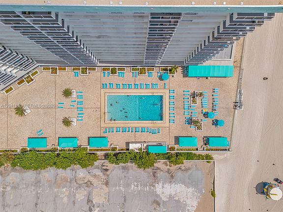 5th image of 3725 S Ocean Dr APT 422