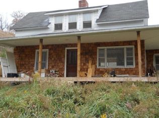 10983 Highway 421 S, Trade, TN 37691