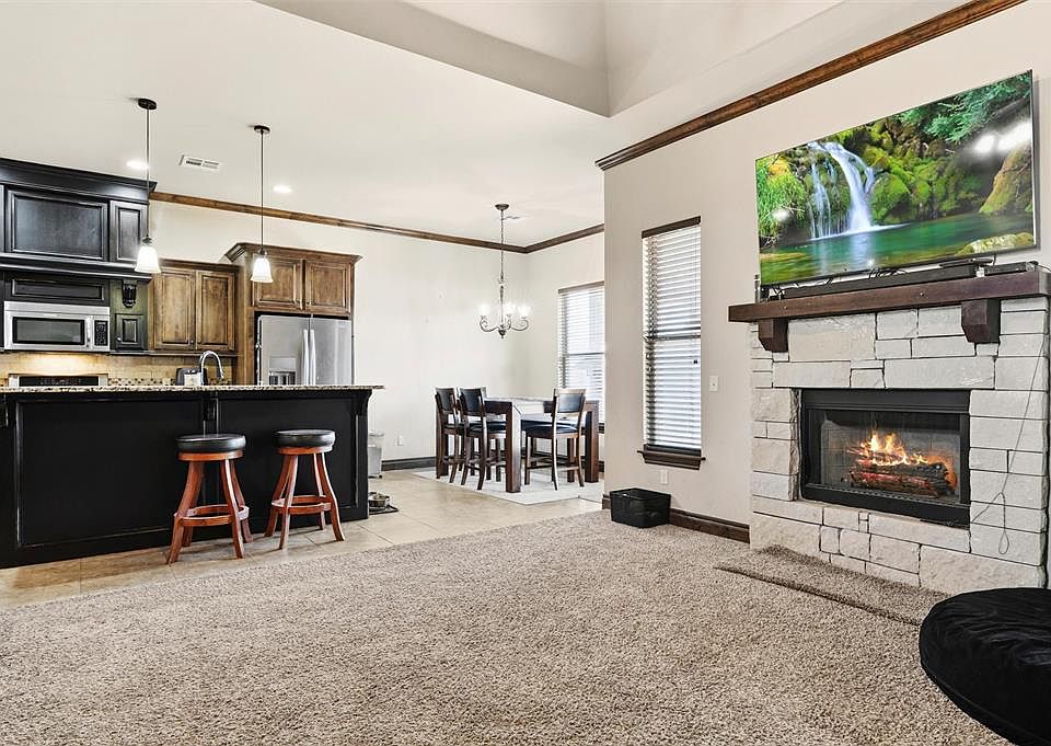 2712 Kathleens Xing, Yukon, OK 73099 | Zillow
