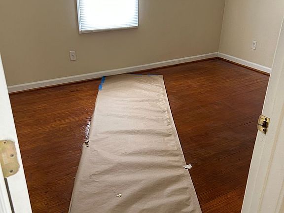 4th image of 734 Ferndale Ave