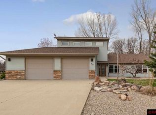 50 Balsam Ln, Madison Lake, MN 56063
