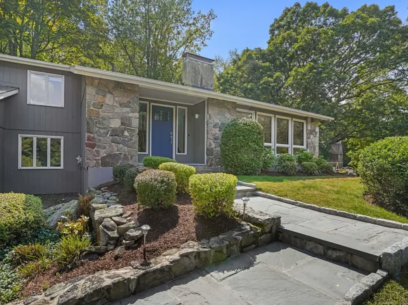 16 Ichabod Lane, Bethel, CT 06801