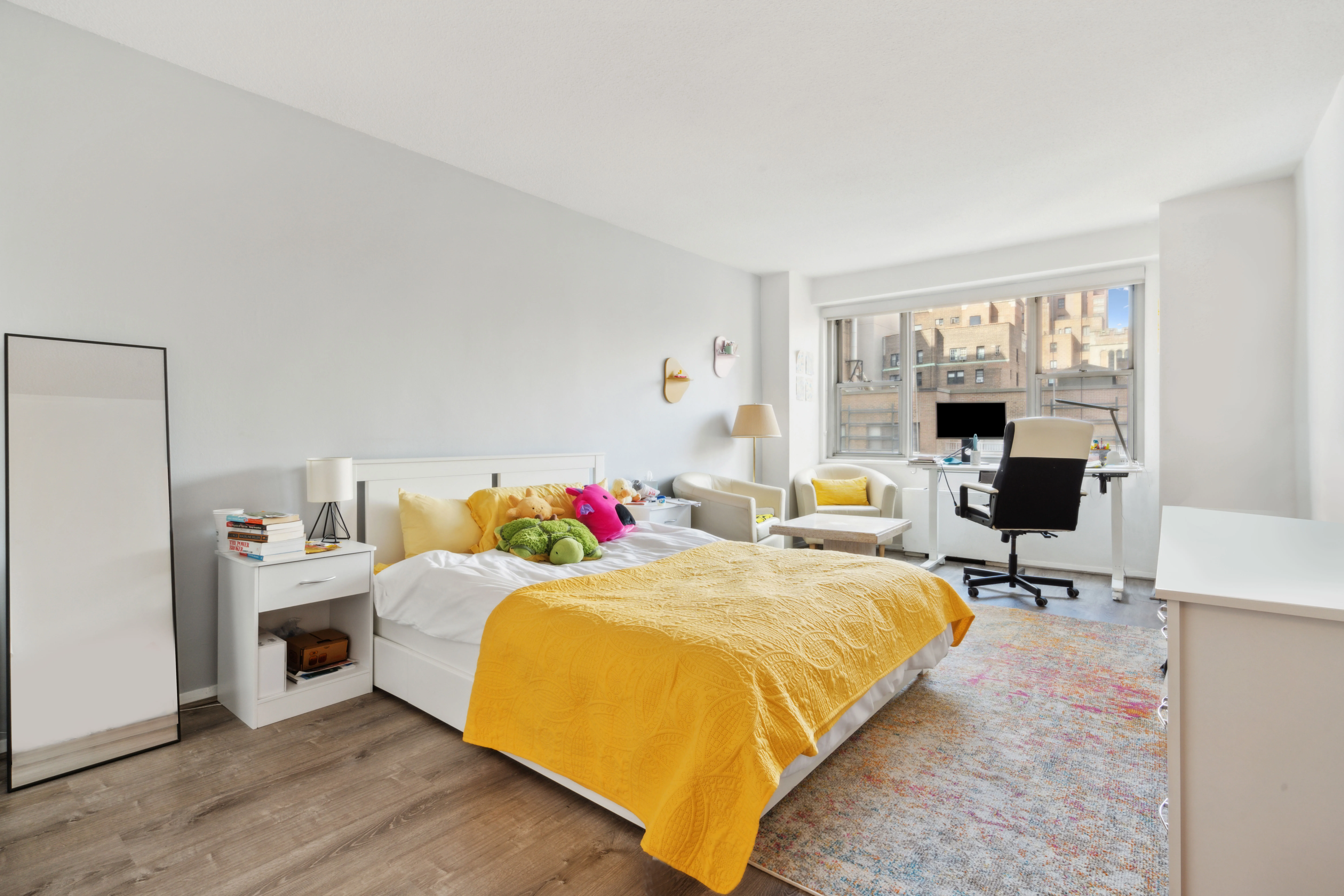 300 East 40th Street #14C in Murray Hill, Manhattan | StreetEasy