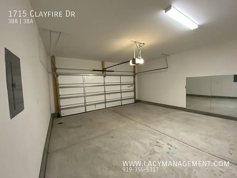 1715 Clayfire Dr — Photo 16