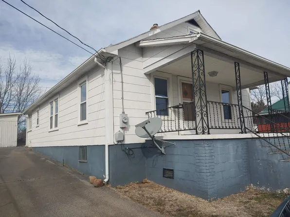 905 5th St, Radford, VA 24141