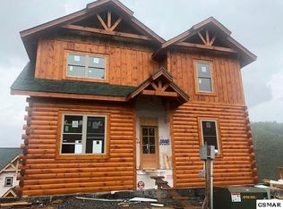 1223 Bird Nest Way, Pigeon Forge, TN 37862