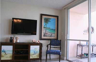 5th image of 353 S Us Hwy 1 APT A105