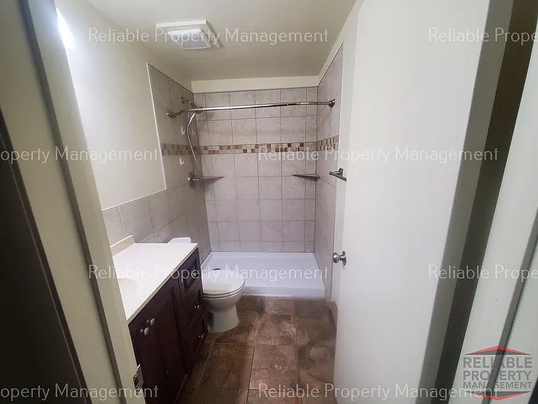 6508 S 5th Ave #B — Photo 7