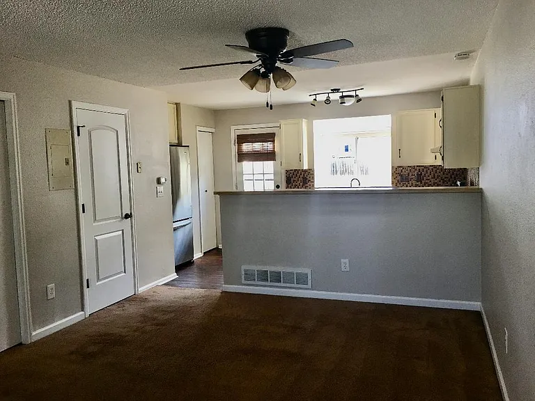 1227 S Flower Cir — Photo 8