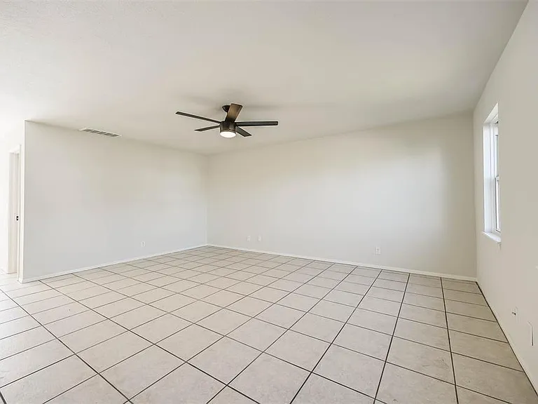 37 San Jacinto Dr — Photo 6