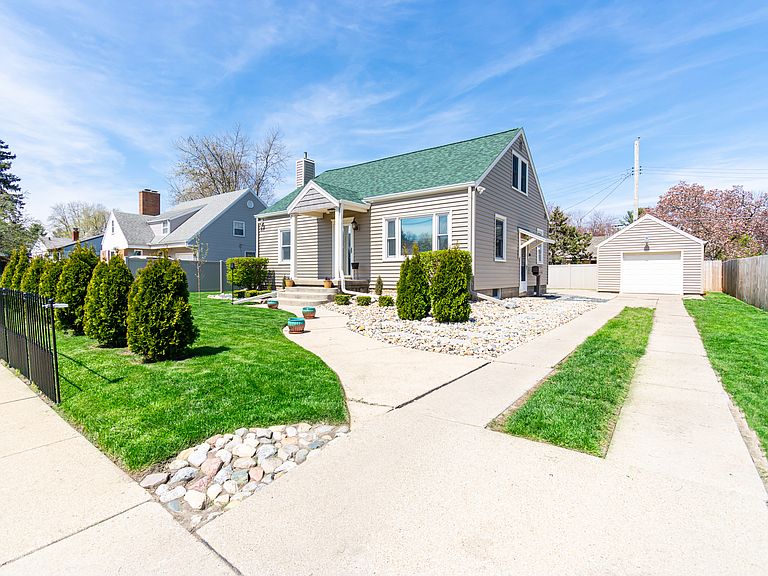 Listing photo 4
