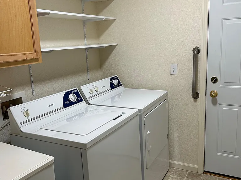 873 Glen Haven Cir #2 — Photo 6