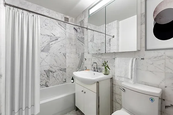 Rented by Pinnacle City Living | media 26