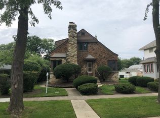 3640 Forest Ave, Brookfield, IL 60513