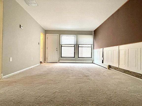 4th image of 20 Stevens Pl