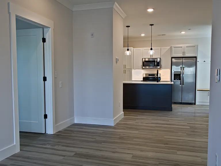 1805 Duncan Ave — Photo 41