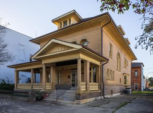 16 E Broadway St, Wellston, OH
