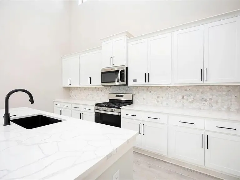 24130 Elkhorn Glen Ln — Photo 11