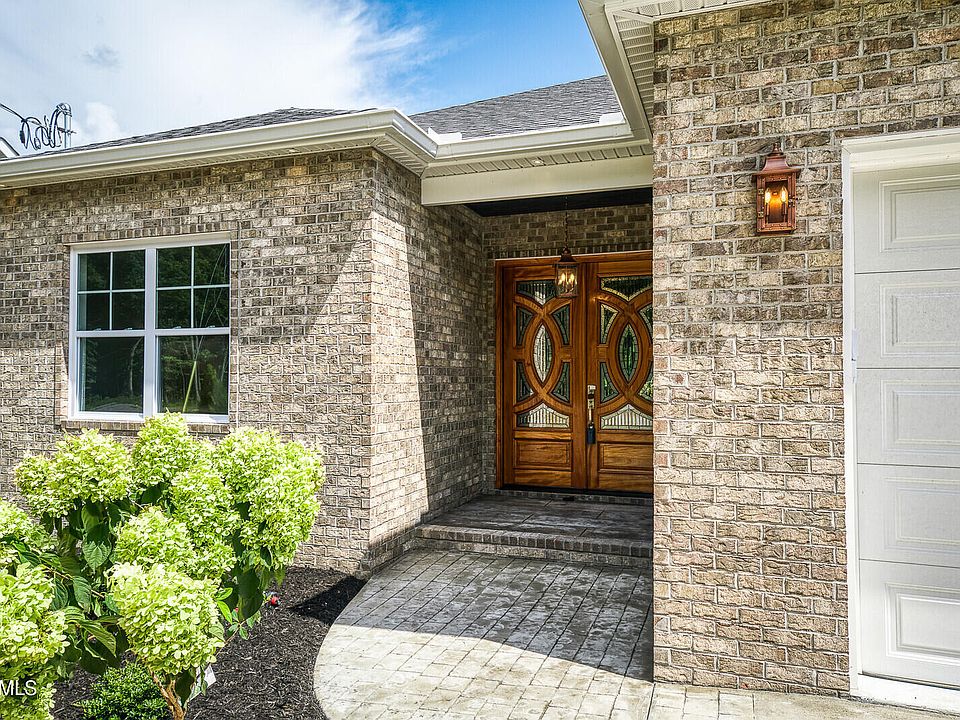 8825 Cherokee Trl, Crossville, TN 38572 Zillow