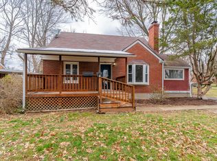 3733 Carol Rd, Louisville, KY 40218