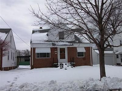 1st image of 21390 Westport Ave