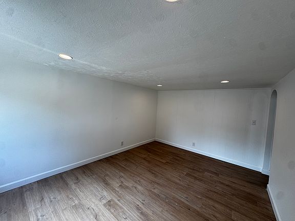 2nd image of 7645 Fleta St