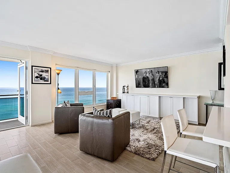 2066 N Ocean Blvd #14 — Photo 13
