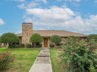 17624 Medina Dr, Dallas, TX 75287