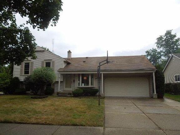 5th image of 14480 Ellen Dr