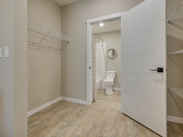 200 Edgar Ln — Photo 16
