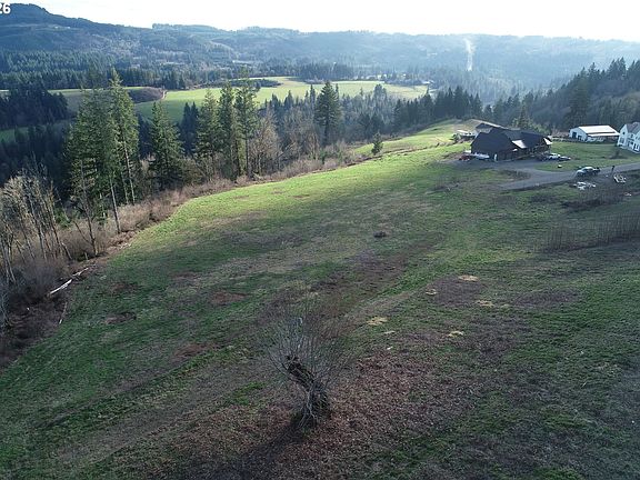 4th image of 277 Cornerstone Ln #4