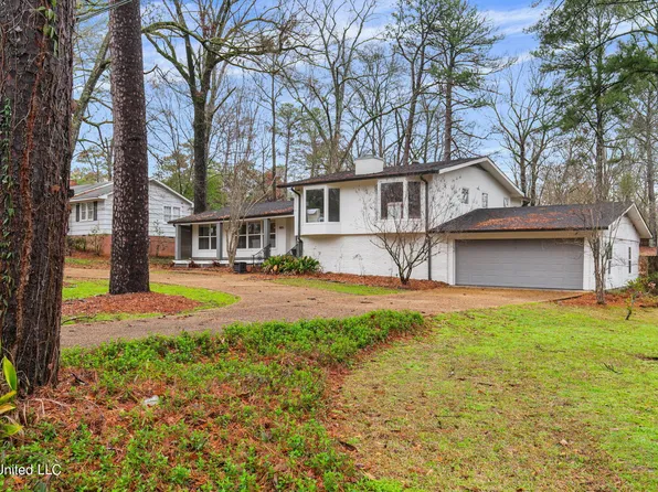 1805 Bellewood Rd, Jackson, MS 39211
